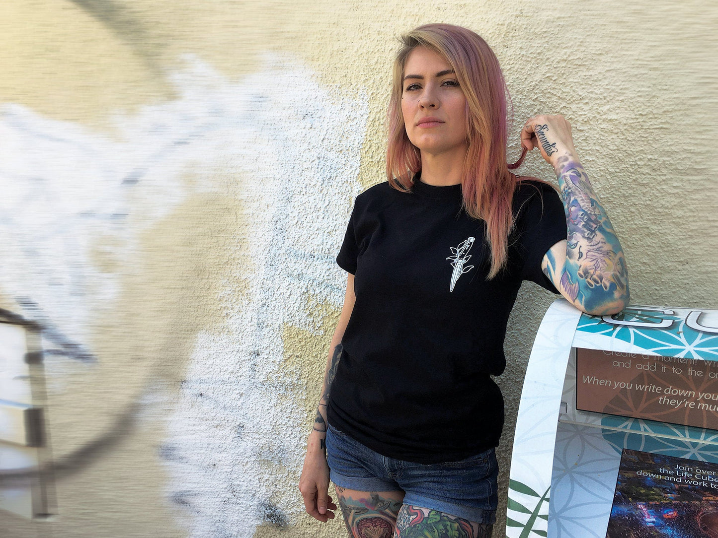 Switchblade Tee